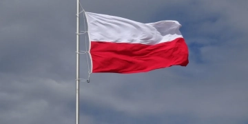польша ввела санкции против лукашенко и беларуси