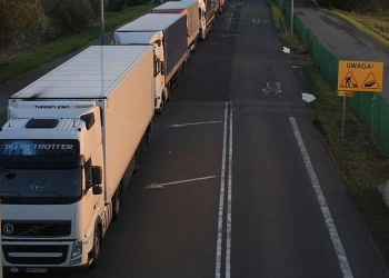 автомобили из Польши
